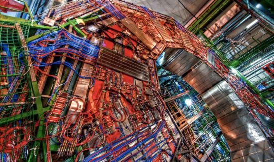 全球最大粒子加速器再度启动 会创造黑洞?