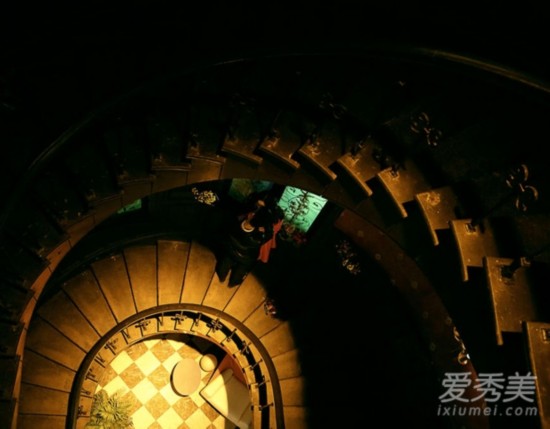 电影《何以笙箫默》新剧照曝光 黄晓明杨幂雨