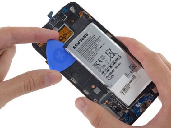 双曲面屏幕 三星GALAXY S6 Edge拆解图