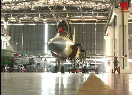 超级枭龙JF17Block2总装线曝光