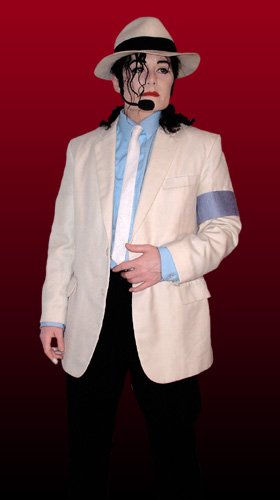 <em>15</em>岁<em>少女</em>为情整容变蛇妖 细数全球疯狂整容