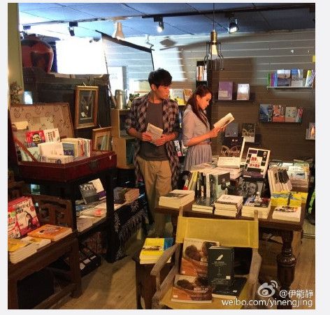 伊能靜攜丈夫秦昊拍新歌MV演繹唯美書店相遇（圖）