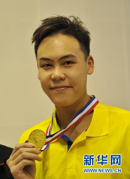 全国冠军赛:余贺新打破50米蝶泳亚洲纪录