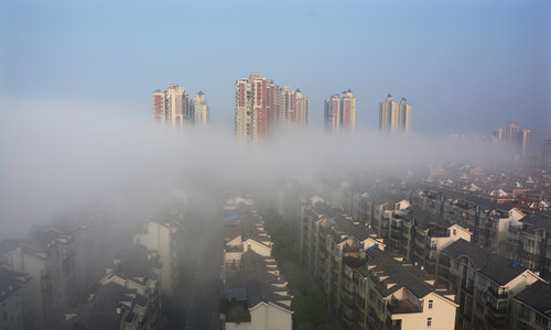 株洲出现平流雾 美若仙境