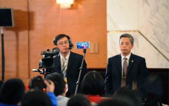 自拍杆到底做错啥?连苹果全球开发者大会也禁