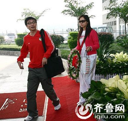 魏晨张杰何洁张靓颖叶一茜 揭昔日快男超女感