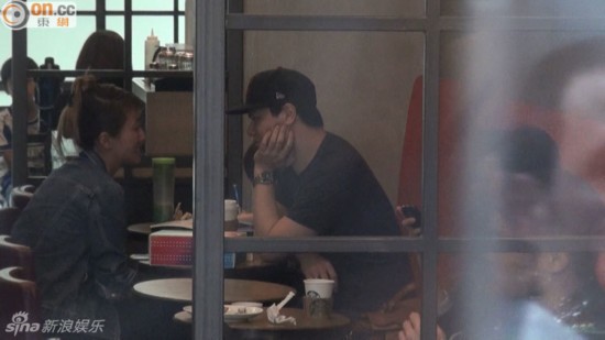 谢霆锋妹妹再曝新恋情 与神秘男吃饭相聊甚欢
