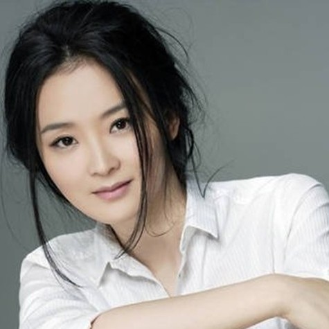 陈数晒继子跳水照 母爱泛滥女星甘当后妈