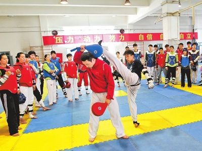 国家跆拳道队总教头:每天都实战抢分去里约