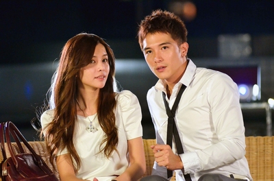 黄晓明曝范冰冰已恋爱 揭近年明星绯闻恋情内