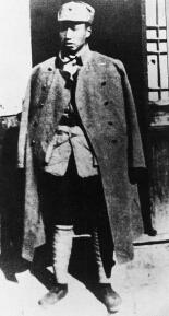 左权指挥长乐之战:口袋阵斩断日军队伍 歼敌2