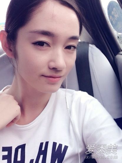 周冬雨男友田明鑫前女友曝光三人合影曝光(图