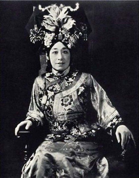 章含之宋美龄裕德龄 中国著名的五大美女秘书