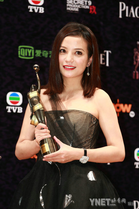 赵薇谈买股票:那是家里人的事 我不懂投资--人