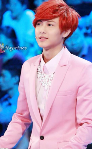 男神四招打天下 吴亦凡VS李易峰李茂VS邱胜翊