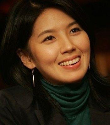 美女主播烧炭自杀身亡 离奇死亡的10位女星