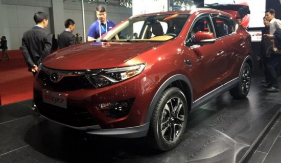 �����׿�SUV����DX7�Ϻ���չ�׷�����