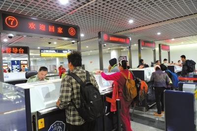 外交部辟謠：持中國護照可免費乘機系假消息