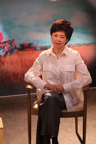 敬一丹退休后当支教 吐槽老公对自己不关心【6】