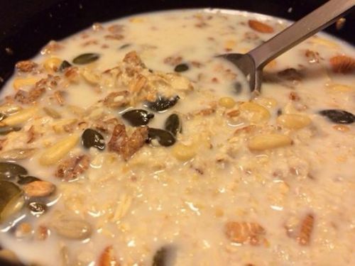 佟大为早餐喝粥吃红薯张俪晒出游大杂烩 明星