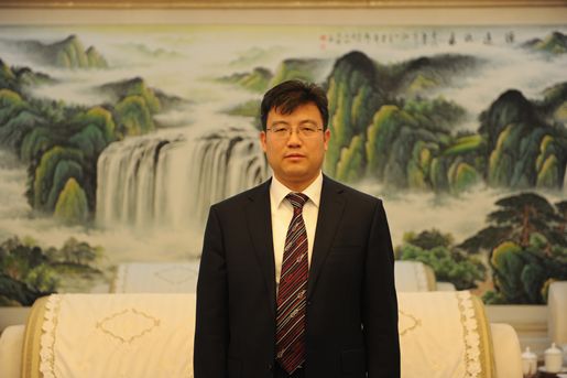 永泰地产董事长_永泰云顶图片