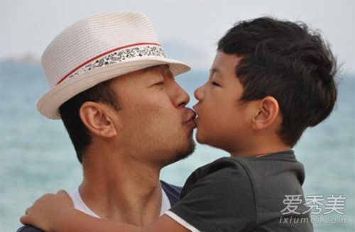 奥莉kimi田雨橙 《爸爸回来了2》星二代萌宝名