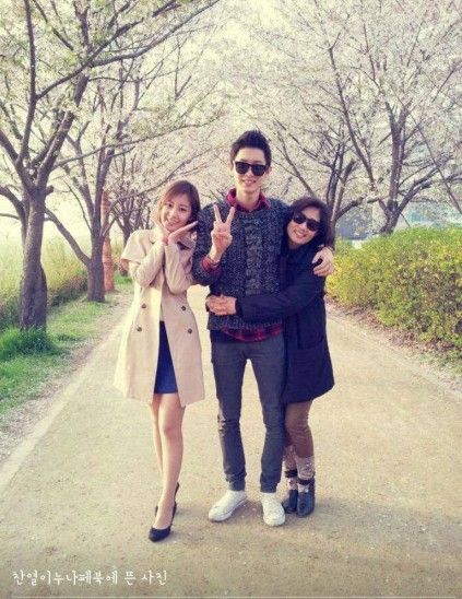 灿烈姐姐似女神秀智弟弟撞脸卢广仲 金在中艺声圭贤银赫珉豪HAHA家人颜值高(图)--安徽频道--人民网