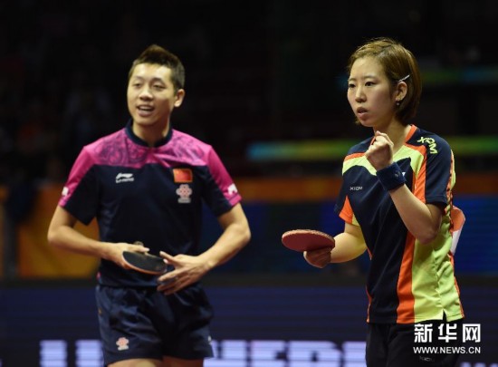 世乒赛混双:许昕\/梁夏银夺冠
