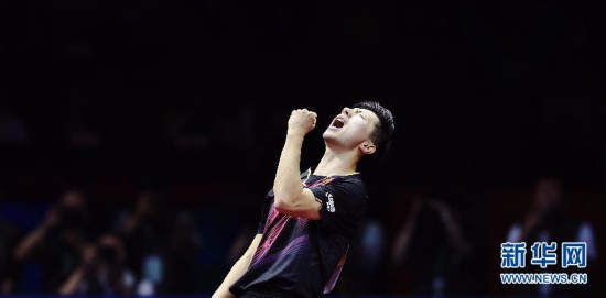 世乒赛:马龙4-2胜方博夺男单冠军