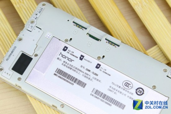 799元麒麟八核处理器 荣耀畅玩4C图赏