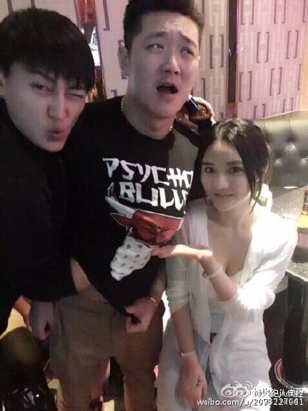 田源否认出轨激吻<em>哥们女友</em>遭打脸 神秘女美艳