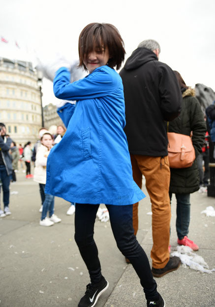 《花儿与少年2》枕头大战井柏然勇护郑爽 与杨