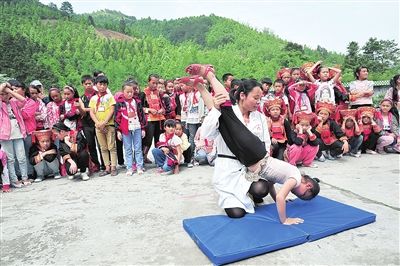 金秀:夏日到 防溺水