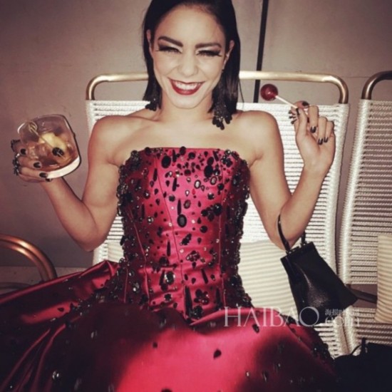 ����ɯ������˹ (Vanessa Hudgens)