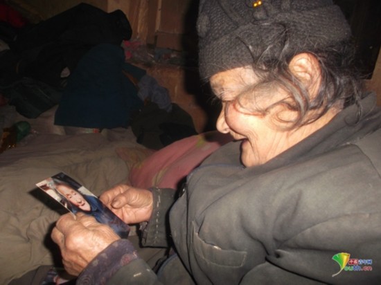 大学生开公益网店 为山区空巢老人和留守儿童