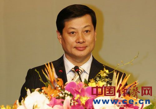 风汽车公司董事长 徐平不再担任--福建频道--人民网