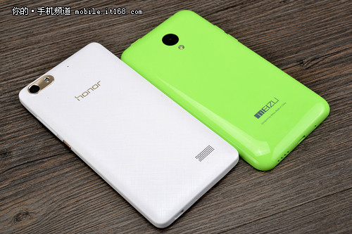 最靠谱的百元机对比 魅蓝PK荣耀畅玩4C