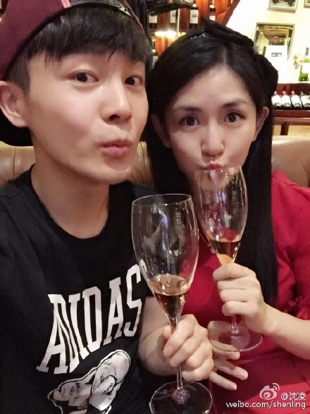 谢娜生日哪些明星发微博祝福?黄晓明苏有朋沈