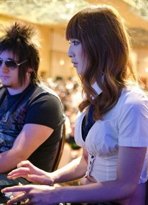 日本最美玩家原是男儿身 打雌性激素已11年