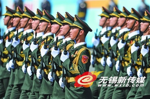 红场阅兵中国军服无锡造