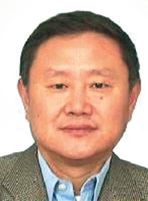 红色通缉令疑犯胡玉兴隐居澳洲 挥拳打采访记