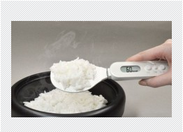 飯勺也能幫忙減肥？日本商家發售可測熱量飯勺