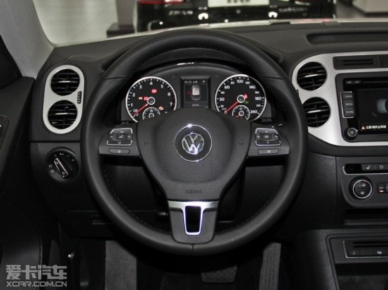 �Ϻ�����2015��;��