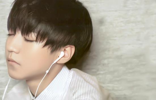 吴亦凡鹿晗李易峰王俊凯林更新 当红小鲜肉保