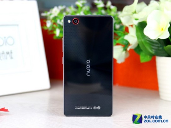 全網通4G+64位8核 nubia Z9 mini僅1499 