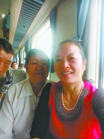 妹妹远嫁黄陂失联20年 新疆老人一条短信复活