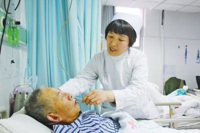 商丘护士获南丁格尔奖章 河南仅此一人