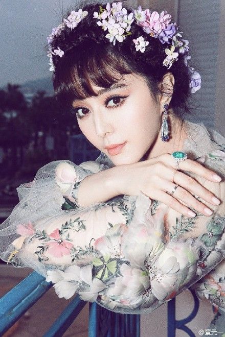 范冰冰戛纳战袍葱花饼变花仙子 二十七款不同