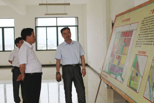 百色学院领导赴田阳田东开展十三五发展规划