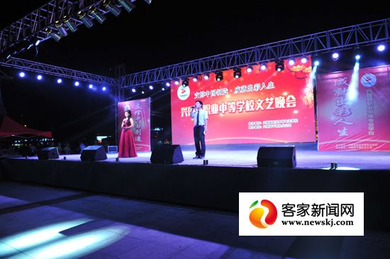 兴国职专首个职业教育活动周展现职业教育精